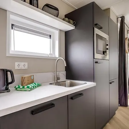 Cube Xl 77 I 6-persoons In Holiday home *